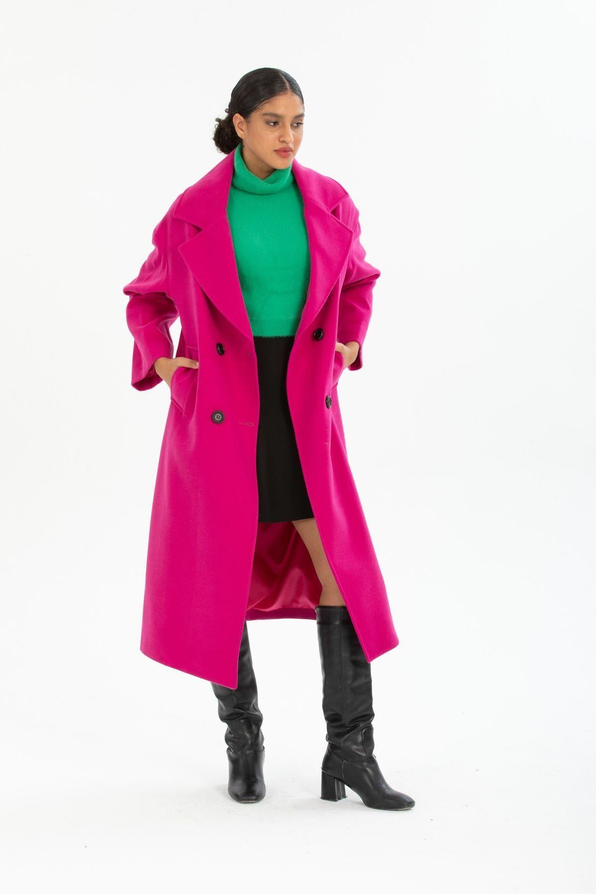 Wholesale Women's Fuchsia Buttoned Pocketed Oversized Lined Coat