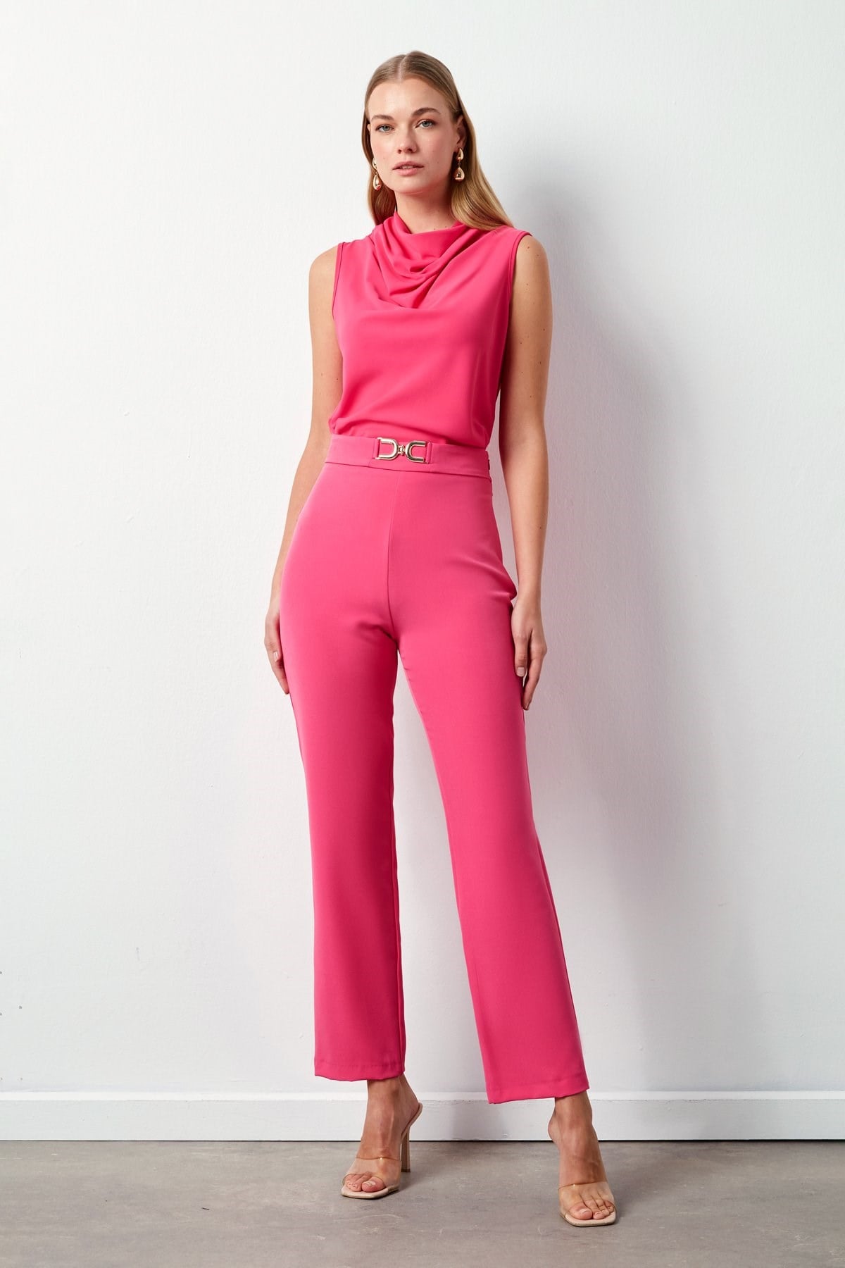 Wholesale Women's Fuchsia Trousers with Gold Buckle Accessory STN139KPA1113