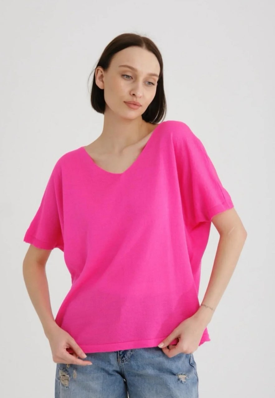 Wholesale Women's Fuchsia V-Neck Mercerized Knit Sweater with Short Sleeves 0037-3347