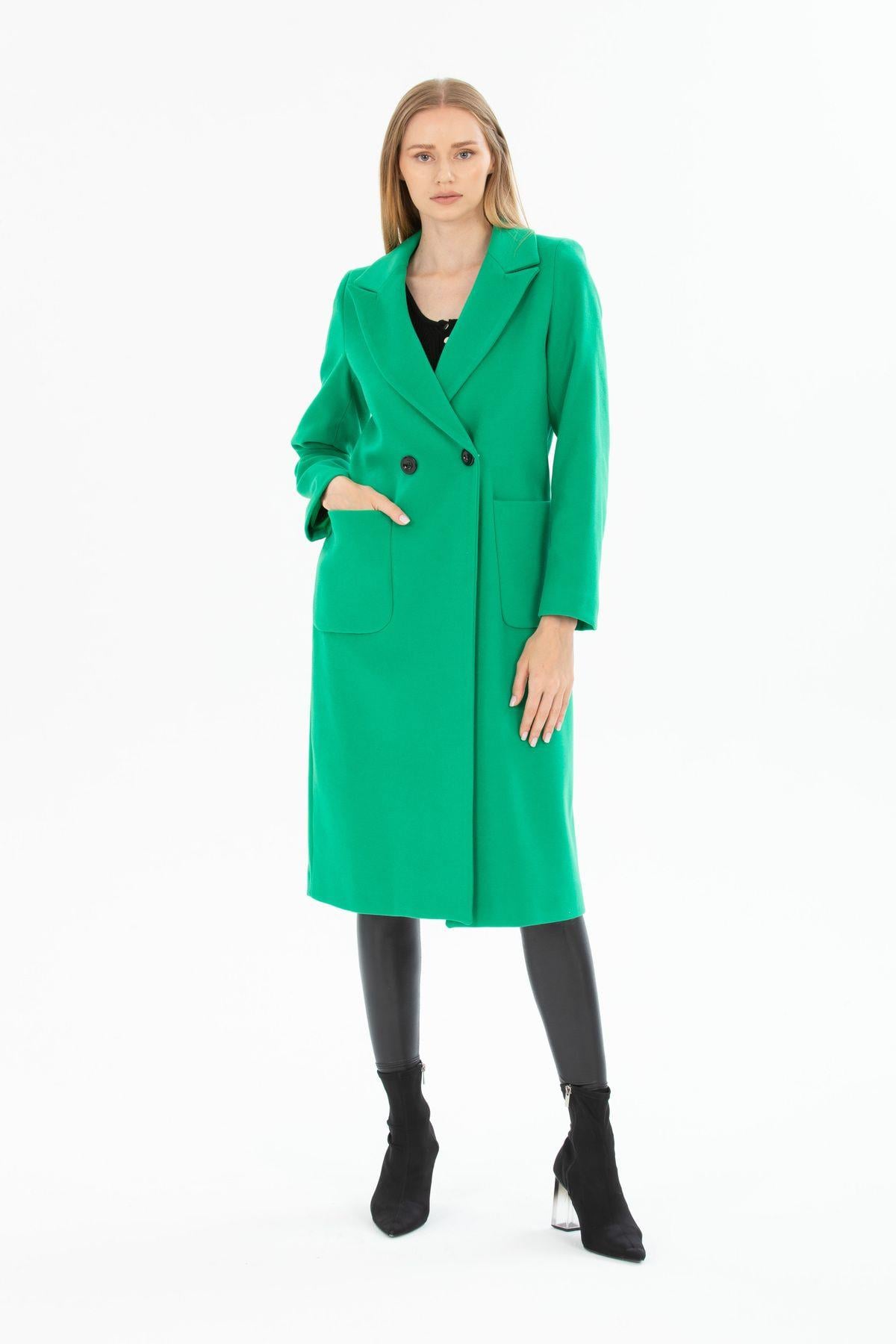 Wholesale Women's Grass Green Wool Buttoned Coat