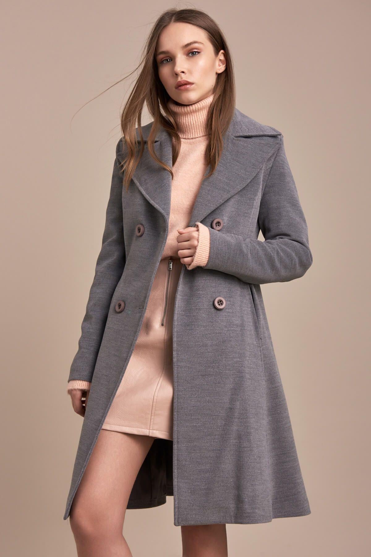 Wholesale Women's Gray Buttoned Flared Coat