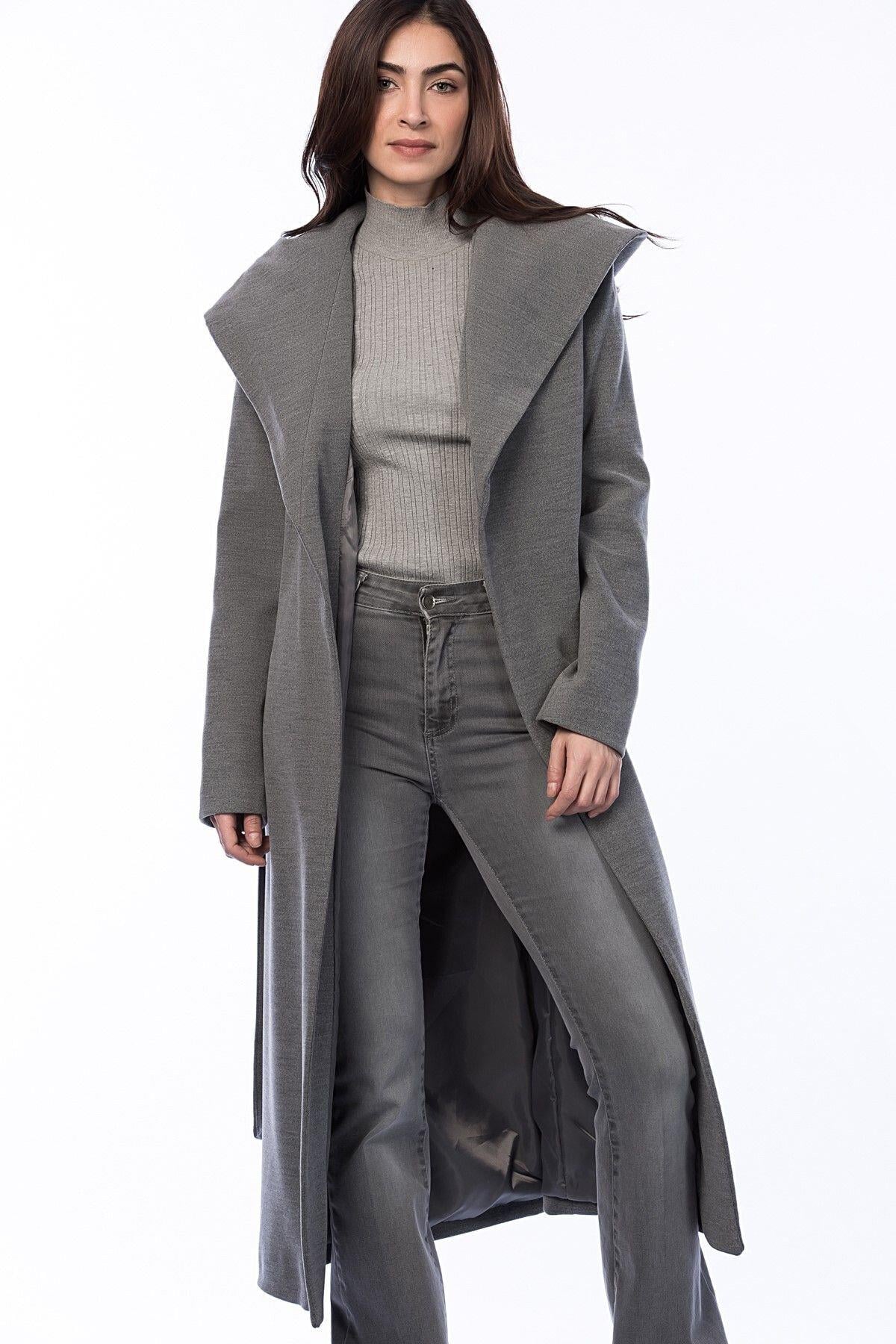 Wholesale Women's Gray Coat
