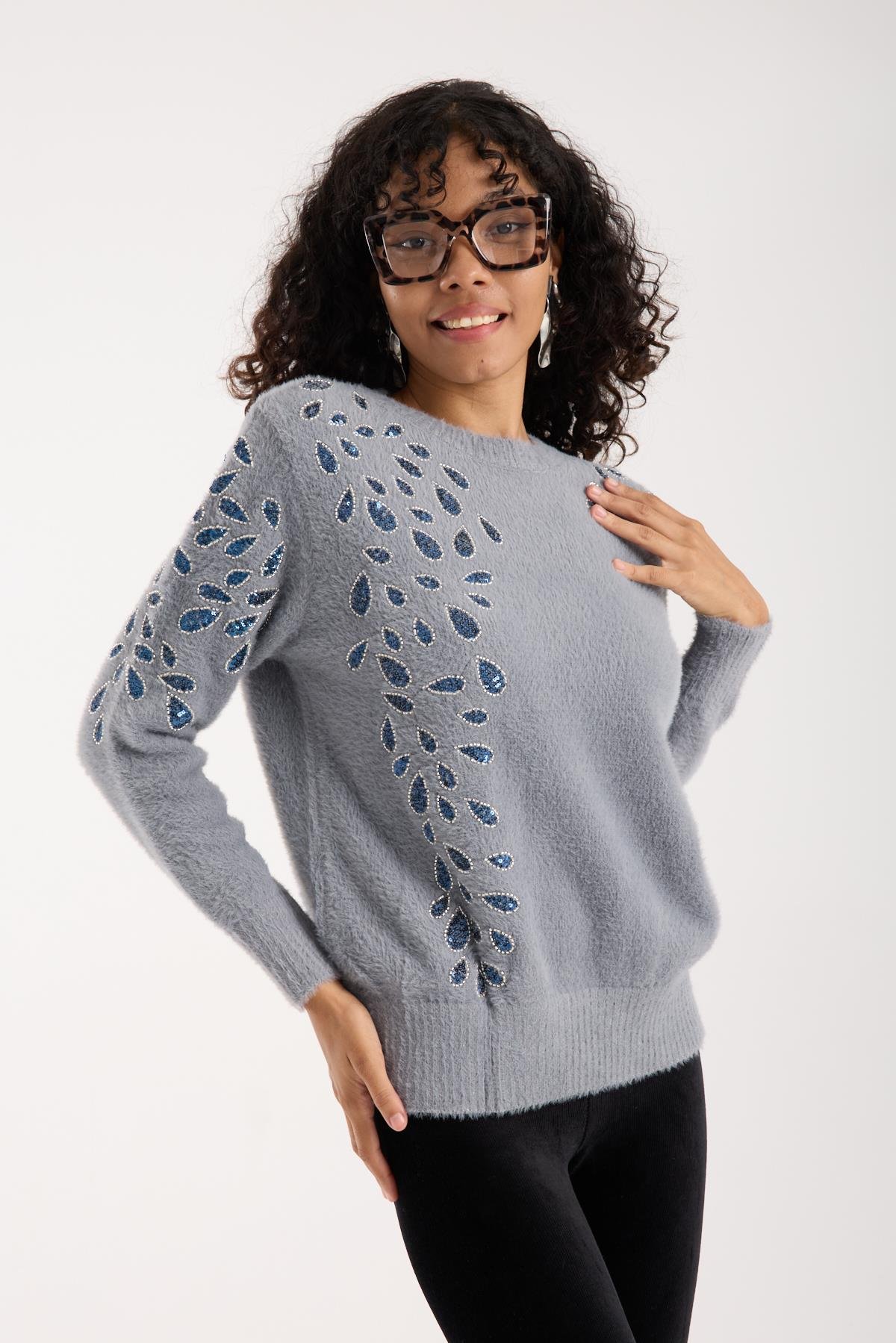 Wholesale Women's Gray Crew-Neck Knit Sweater with Beaded Embroidery 0095W26-11609
