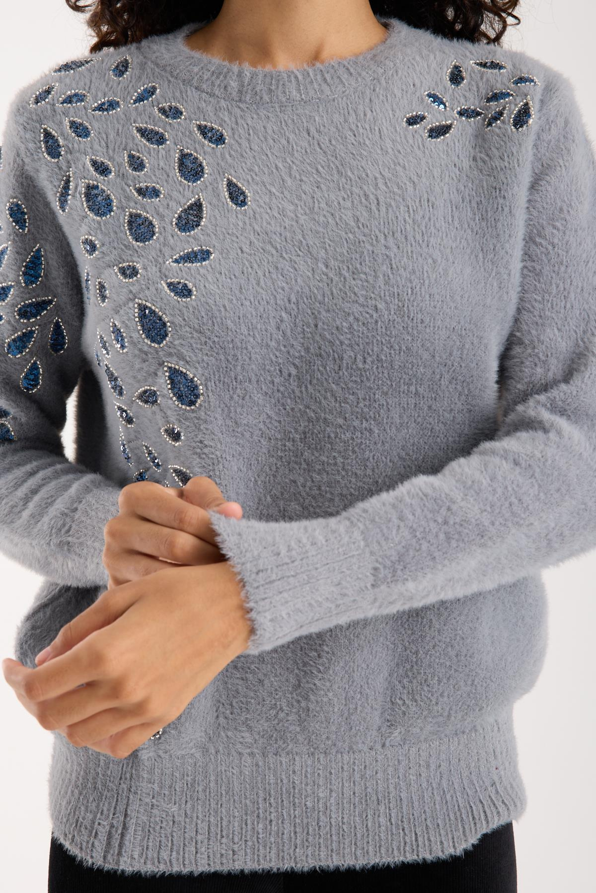 Wholesale Women's Gray Crew-Neck Knit Sweater with Beaded Embroidery 0095W26-11609