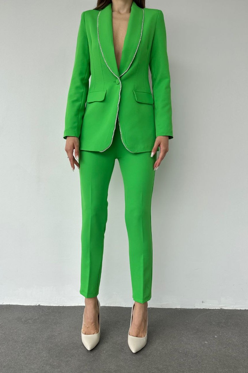 Wholesale Women's Green Two-Piece Suit  0043-134-71