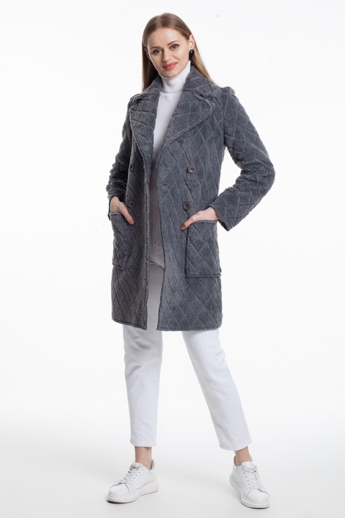 Wholesale Women's Grey Coat