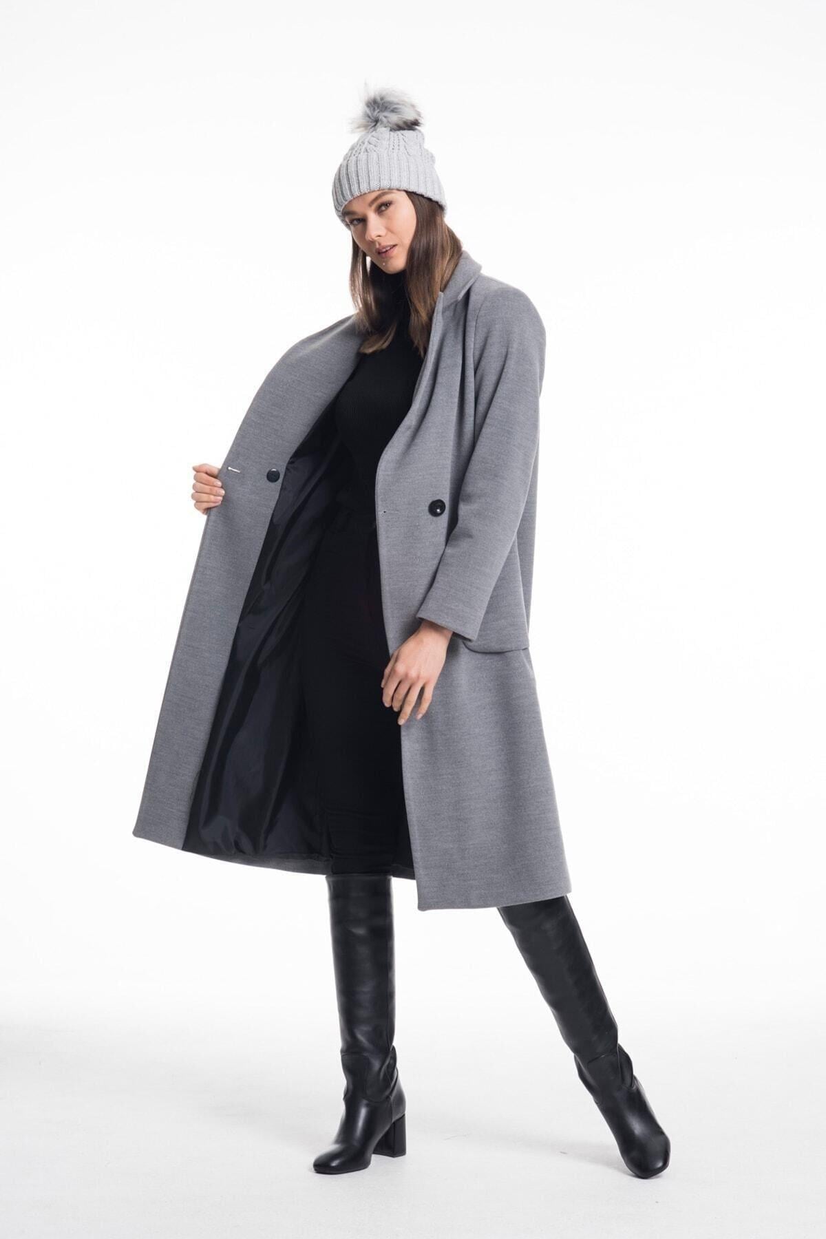Wholesale Women's Grey Coat