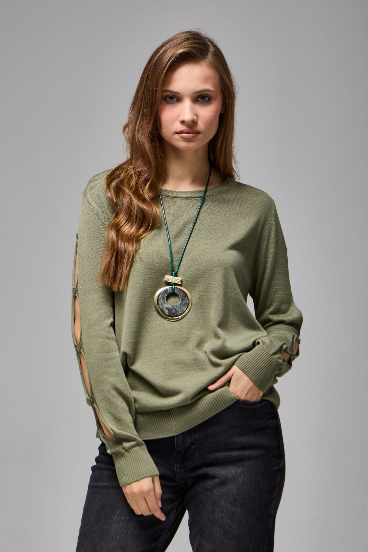 Wholesale Women's Khaki Buttoned Cut-Out Sleeve Knit Sweater 0037-3727