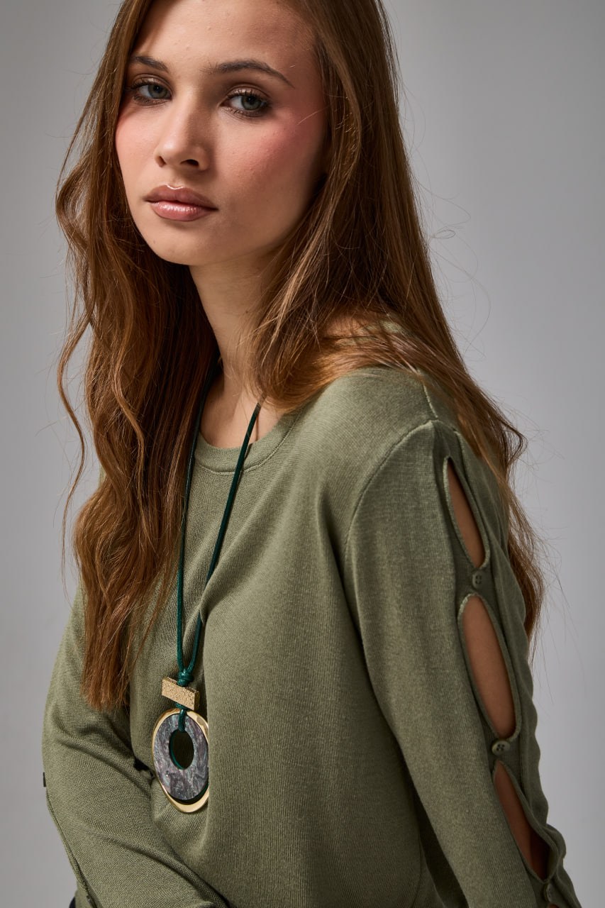 Wholesale Women's Khaki Buttoned Cut-Out Sleeve Knit Sweater 0037-3727