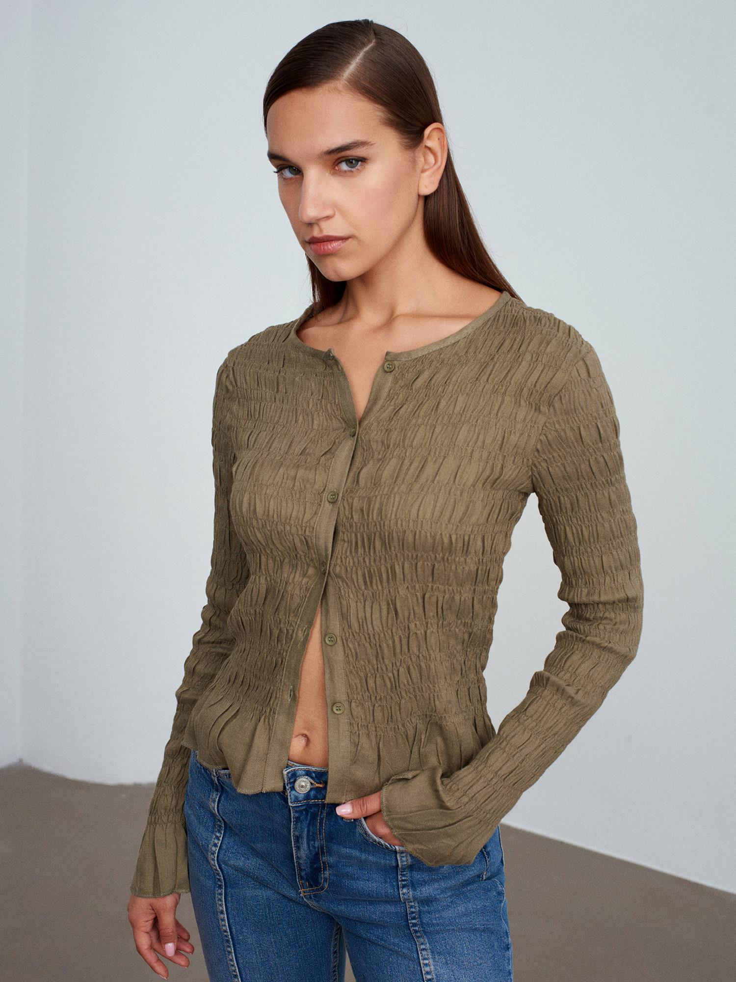 Wholesale Women's Khaki Buttoned Shirred Knit Top 0431-50926