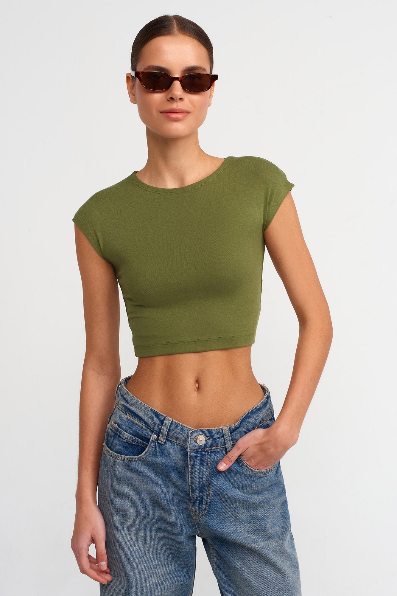 Wholesale Women's Khaki Modal-Cotton Cropped T-Shirt 0431-30528