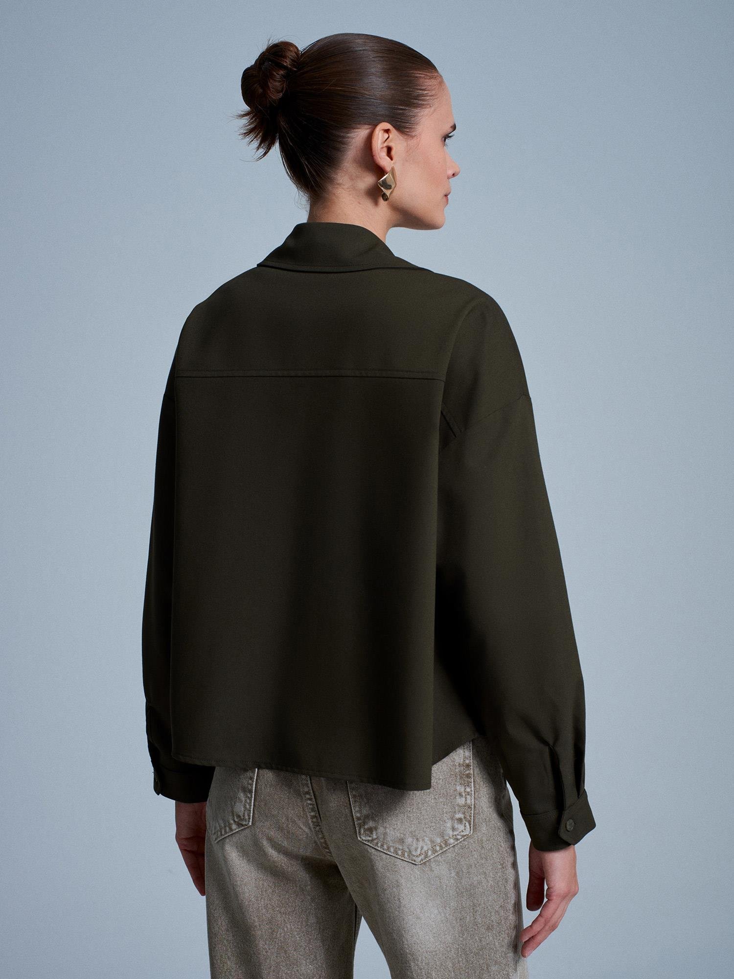 Wholesale Women's Khaki Oversized Shirt with Patch Pockets 0431-50522