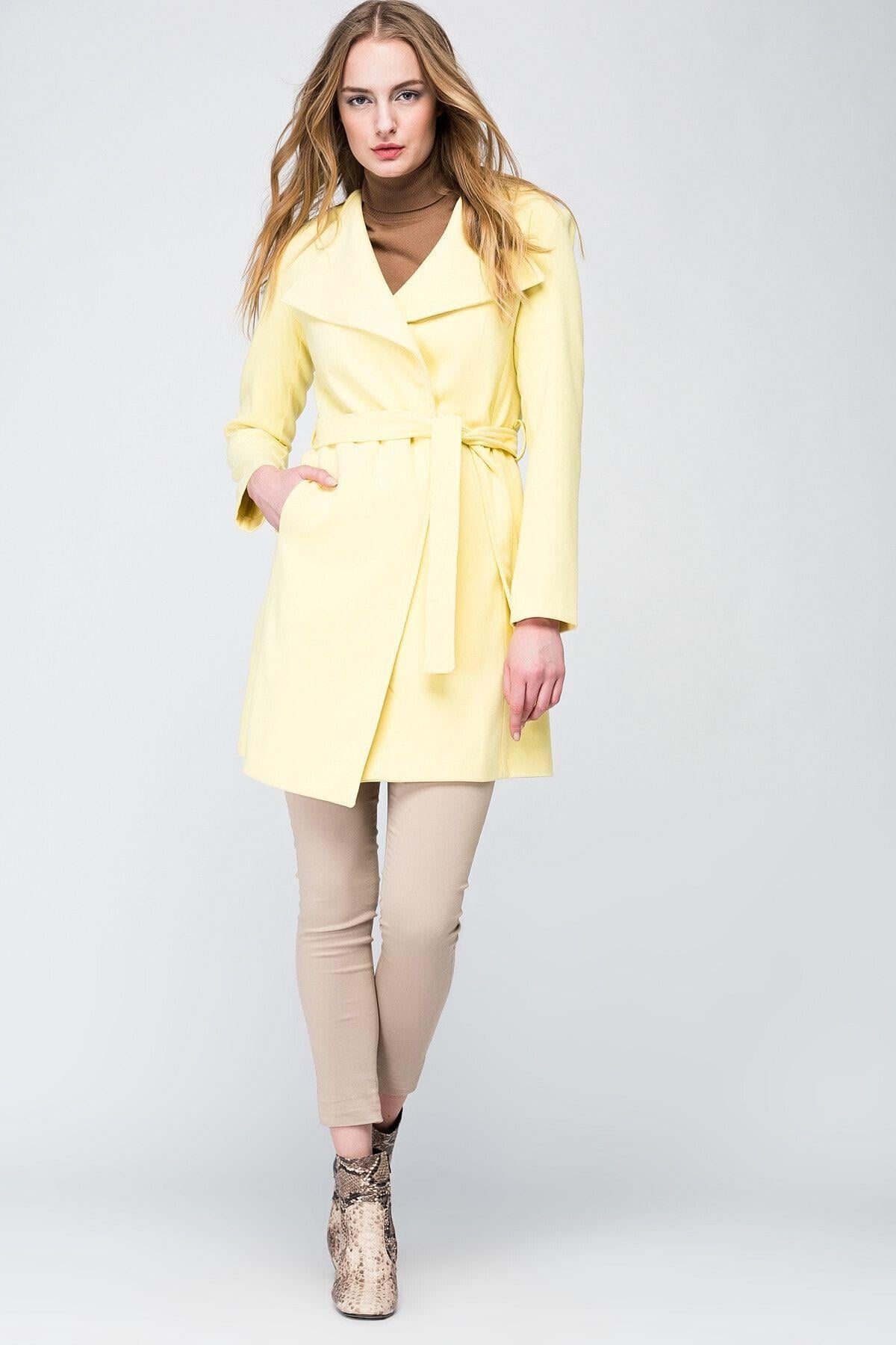 Wholesale Women's Lemon Yellow Coat