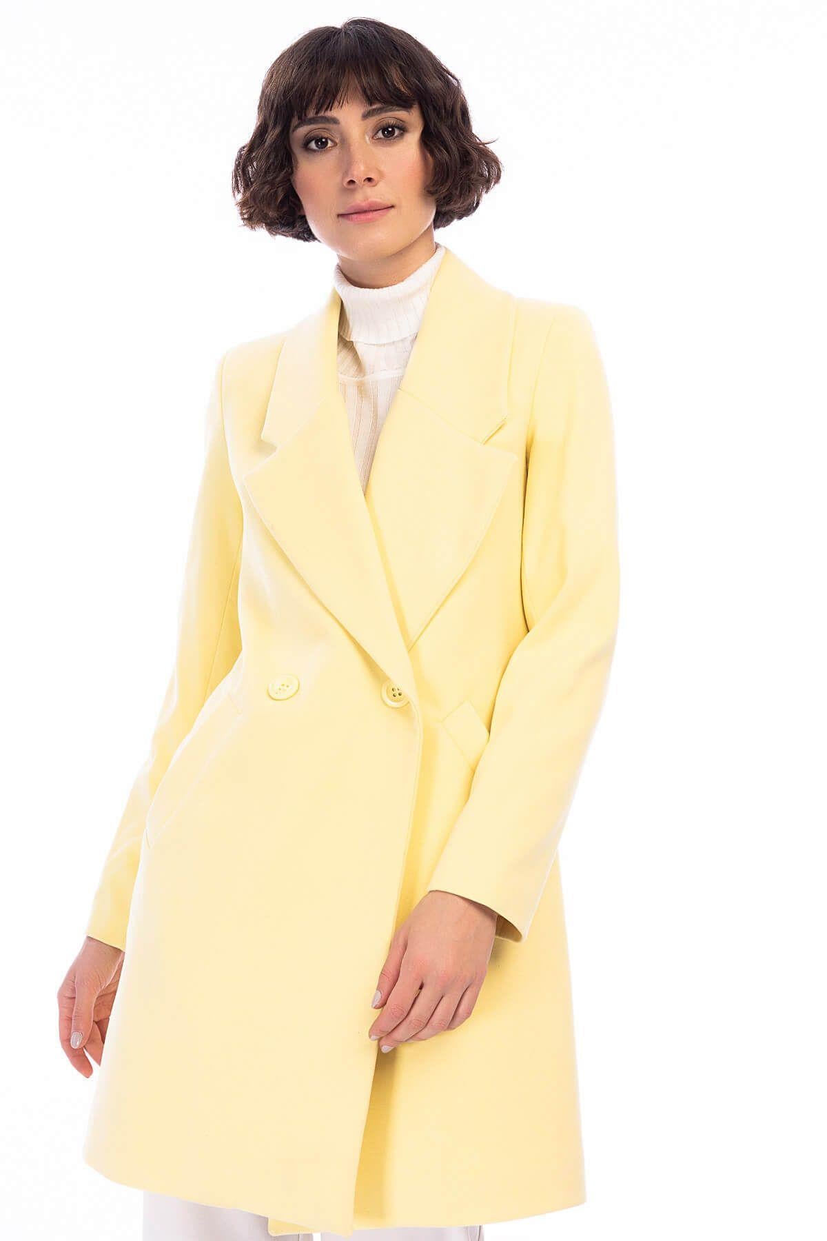 Wholesale Women's Lemon Yellow Coat