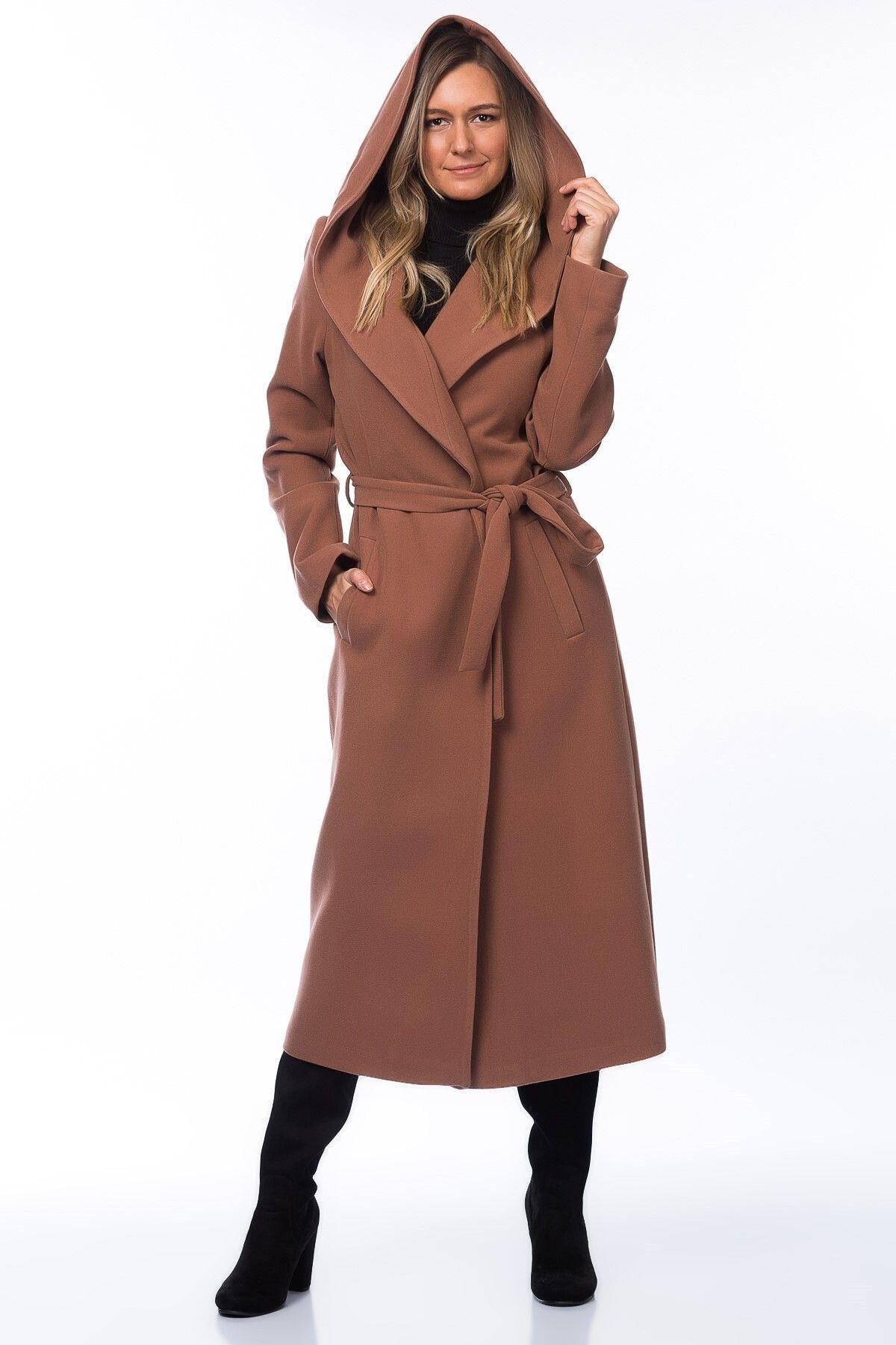 Wholesale Women's Milky Coffee Coat