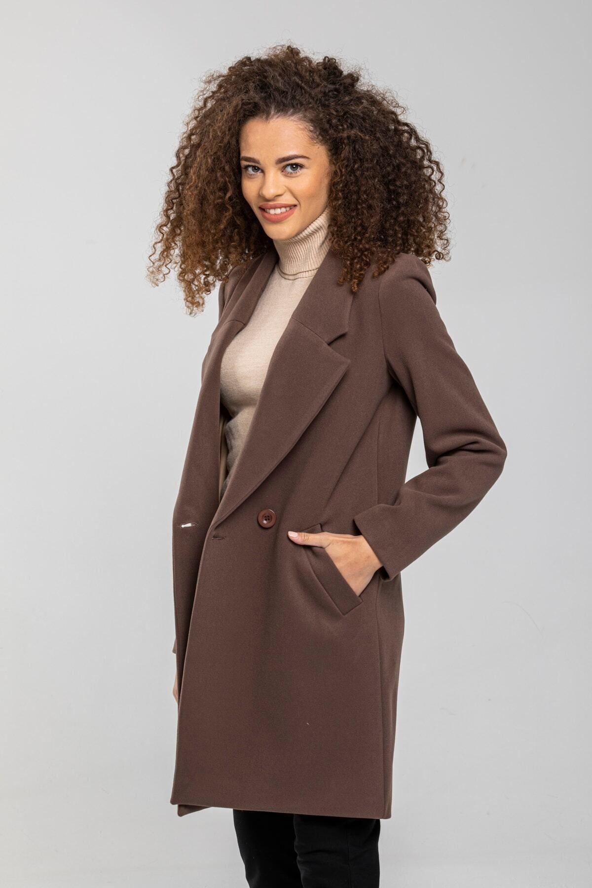 Wholesale Women's Mink Plain Coat