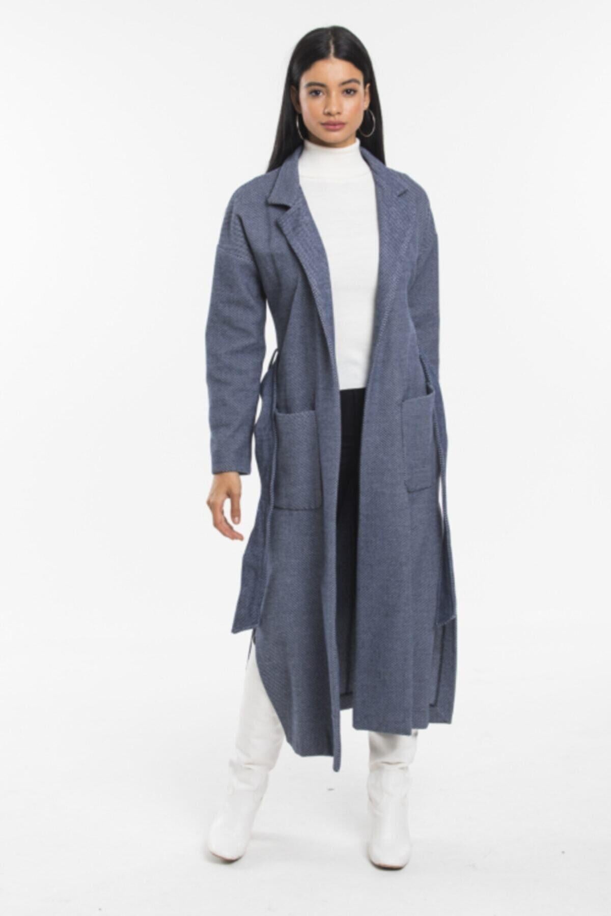 Wholesale Women's Navy Coat