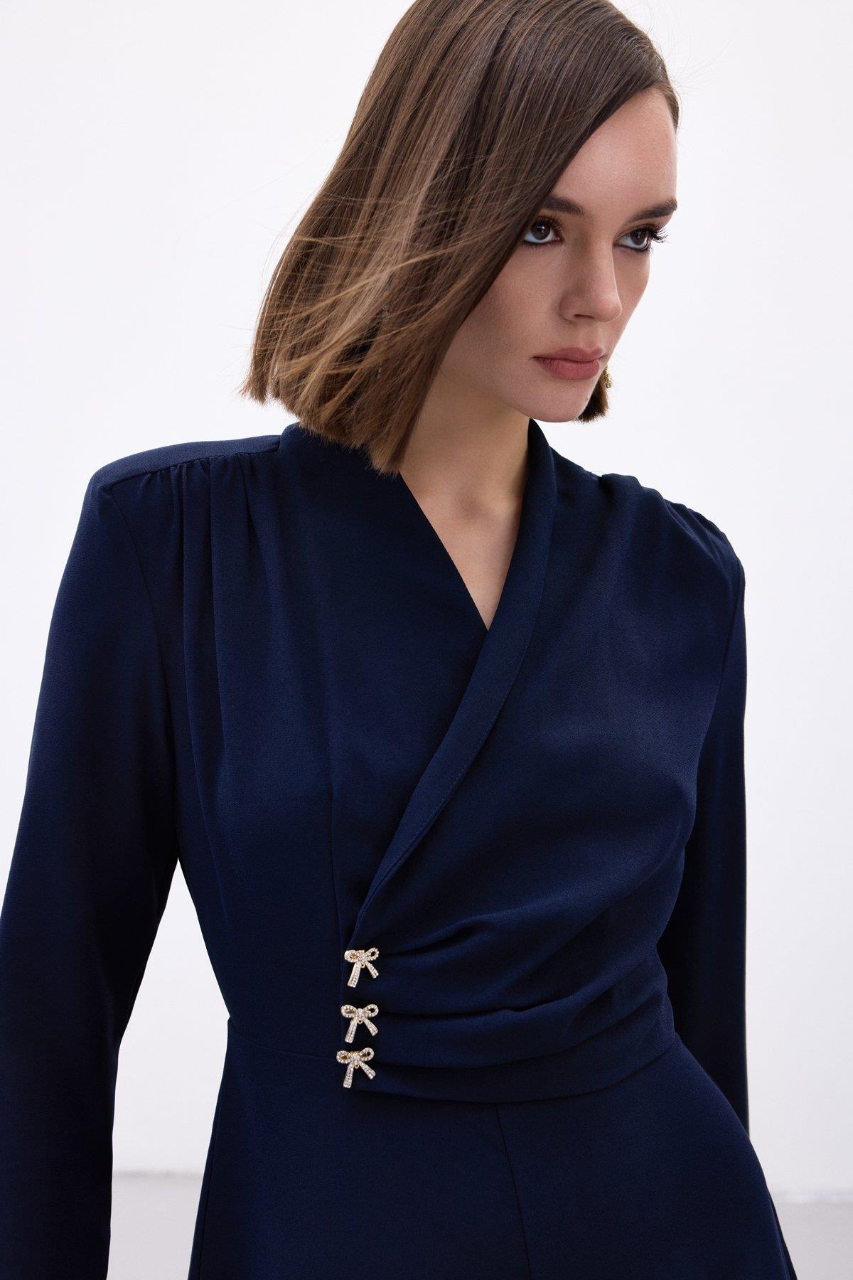 Wholesale Women's Navy Crepe Jumpsuit with Bow Accessory 0033-1738-7002