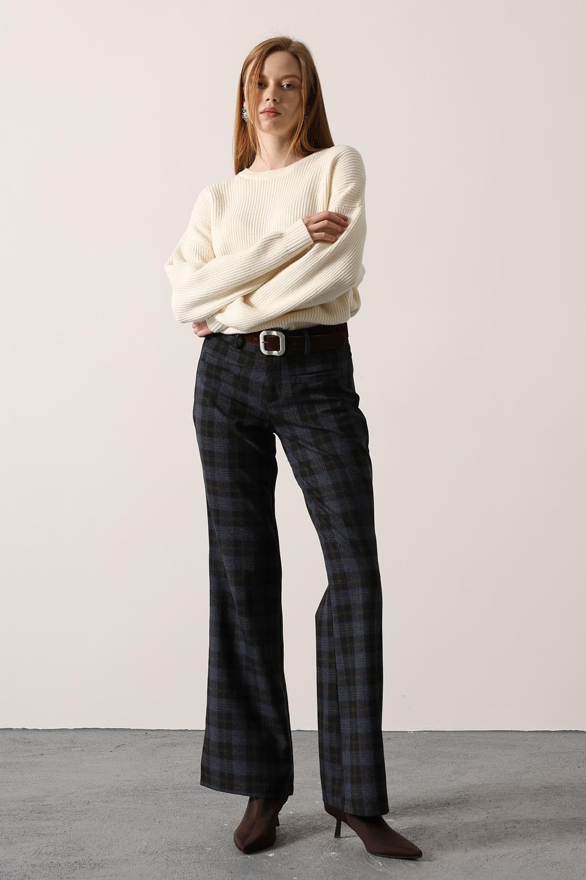 Wholesale Women's Navy Plaid Trousers with Belt 0061-36629