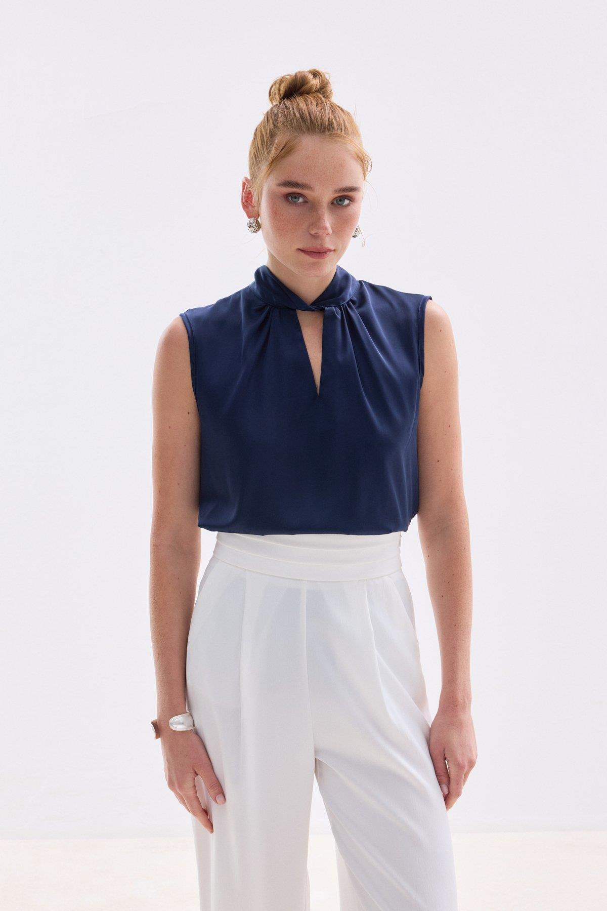 Wholesale Women's Navy Sleeveless Mock-Neck Satin Blouse 0033-1138-1072