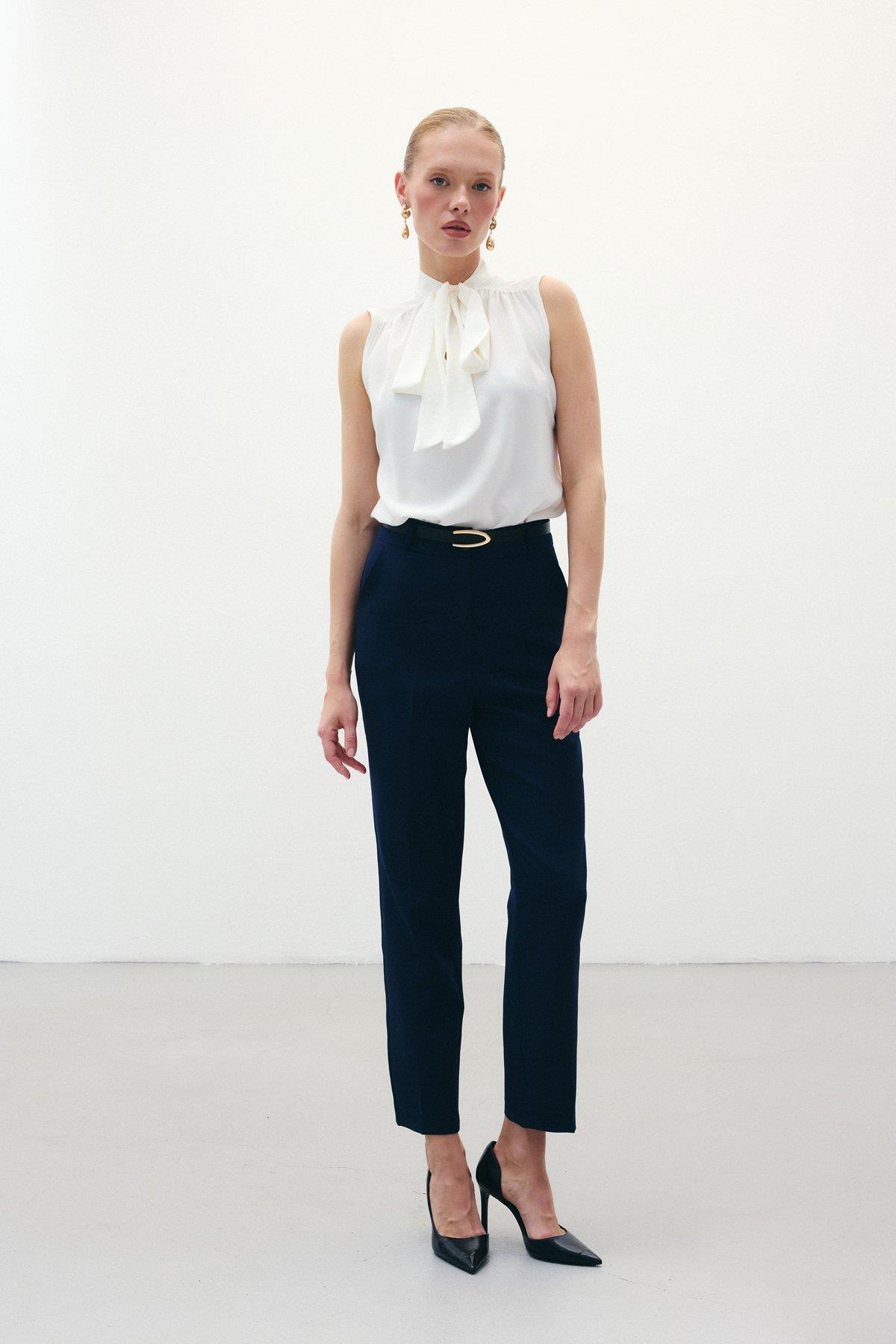 Wholesale Women's Navy Trousers with Belt 0033-1860-5066