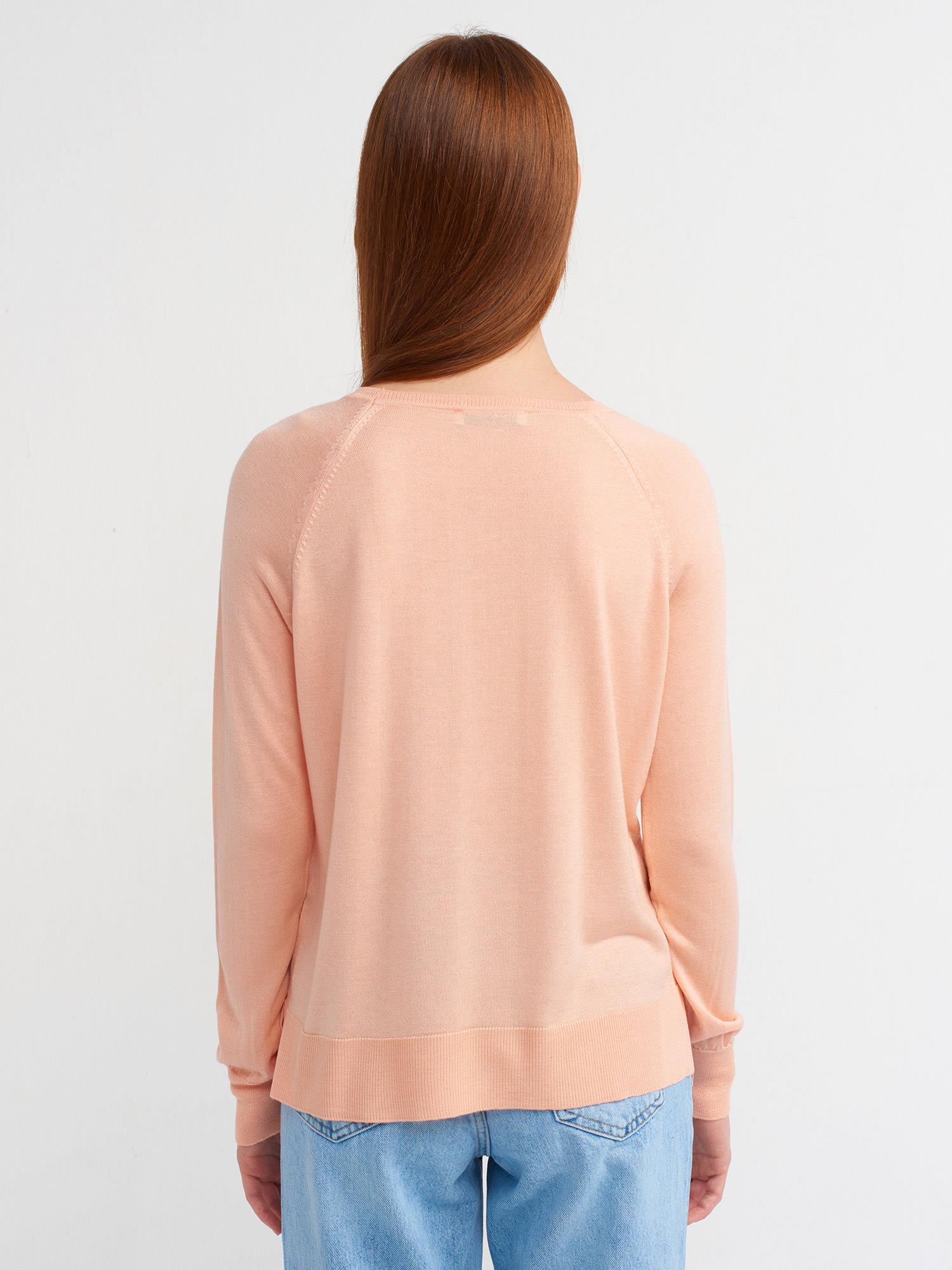 Wholesale Women's Peach Fine Knit Blouse with Raglan Sleeves and Side Slits 0431W26-10536
