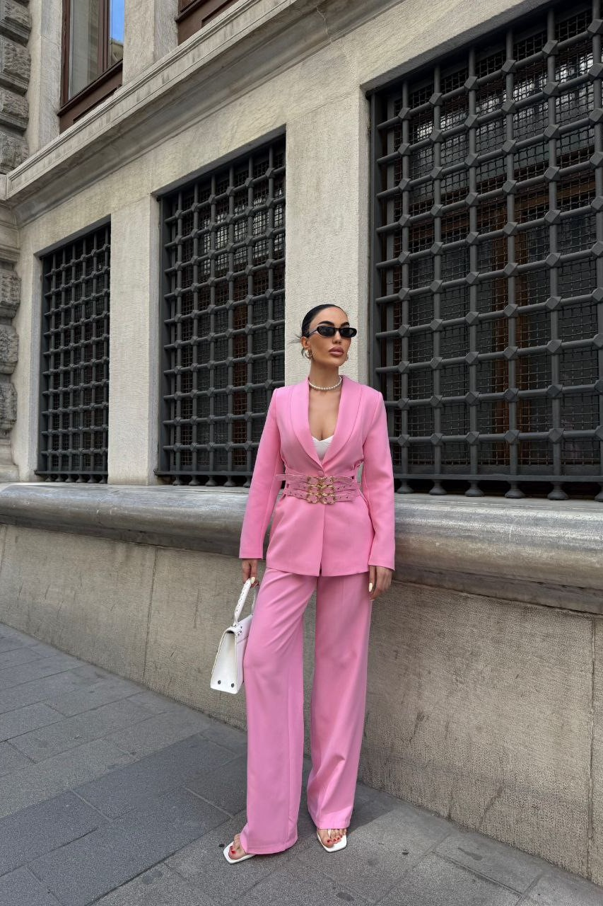 Wholesale Women's Pink Two-Piece Suit  0043-1966