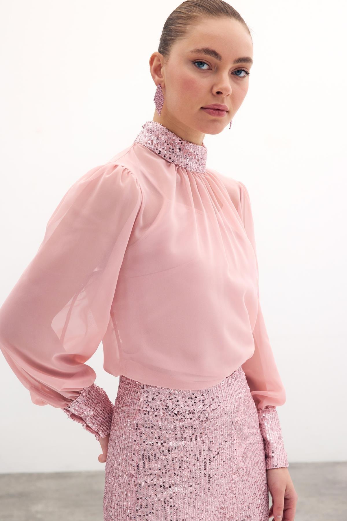 Wholesale Women's Powder Chiffon Blouse with Sequin-Embellished Collar and Cuffs 0033-1676-1552