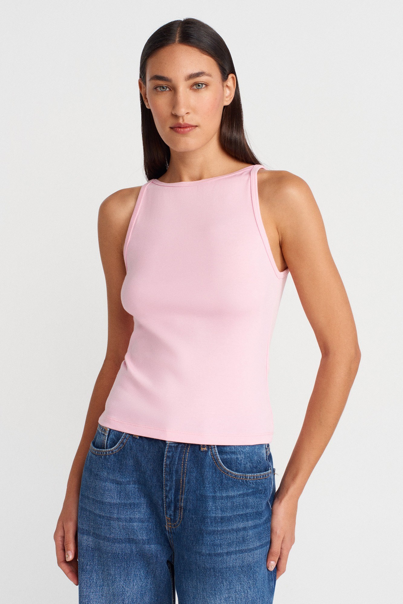 Wholesale Women's Powder Pink Cotton-Modal Sleeveless Top 0431-21048