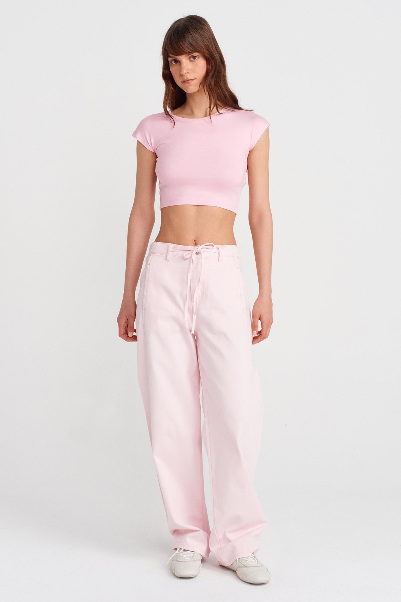 Wholesale Women's Powder Pink Modal-Cotton Cropped T-Shirt 0431-30528