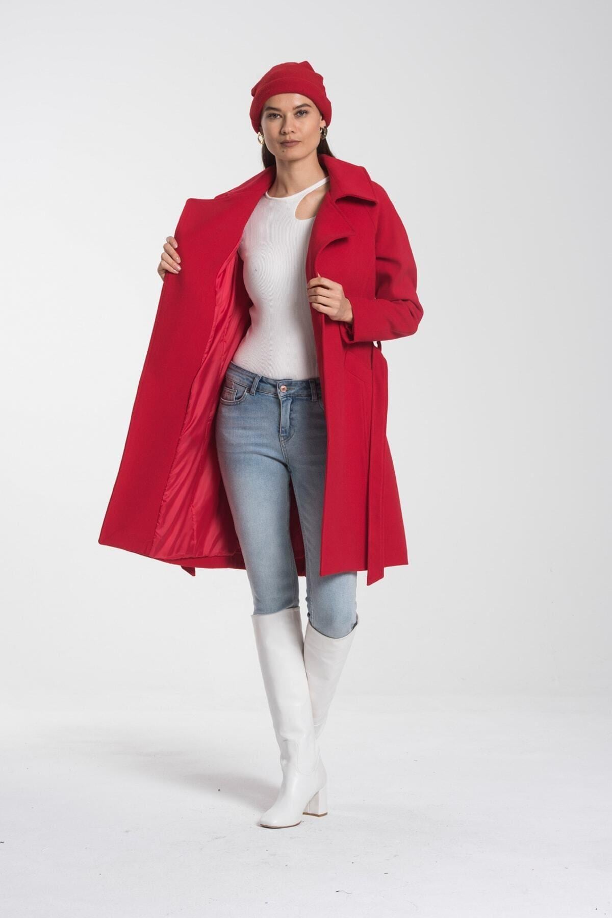Wholesale Women's Red Coat