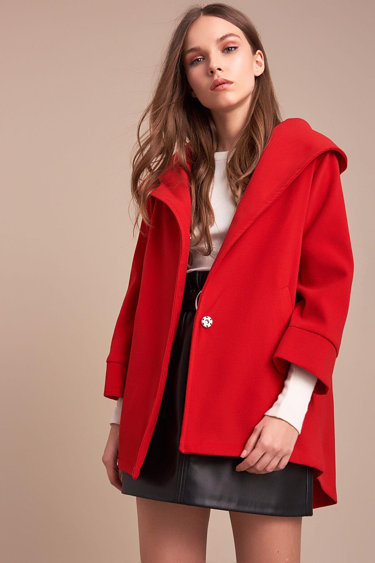 Wholesale Women's Red Hooded Coat
