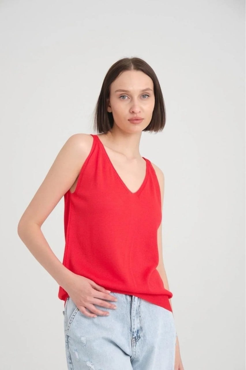 Wholesale Women's Red Mercerized Knit Top with Front and Back V-Neck 0037-3360