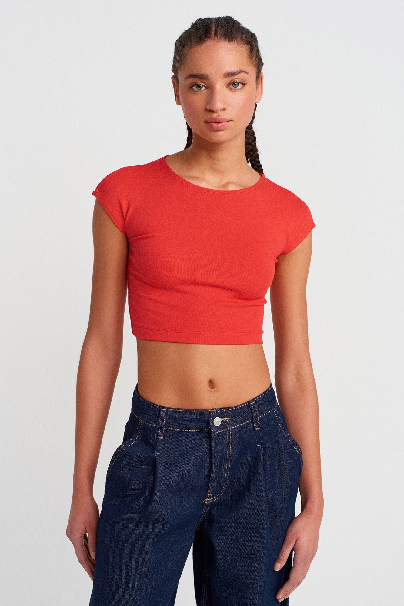Wholesale Women's Red Modal-Cotton Cropped T-Shirt 0431-30528