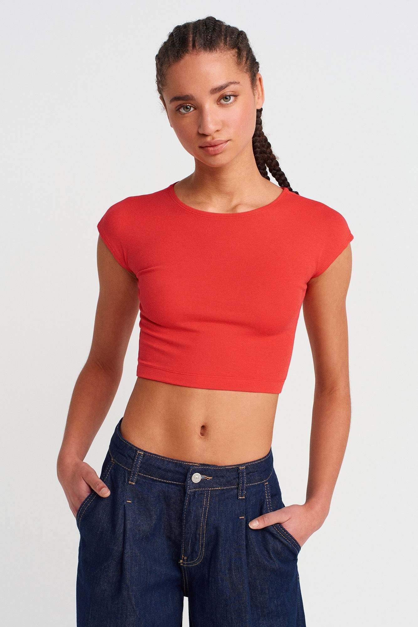 Wholesale Women's Red Modal-Cotton Cropped T-Shirt 0431-30528