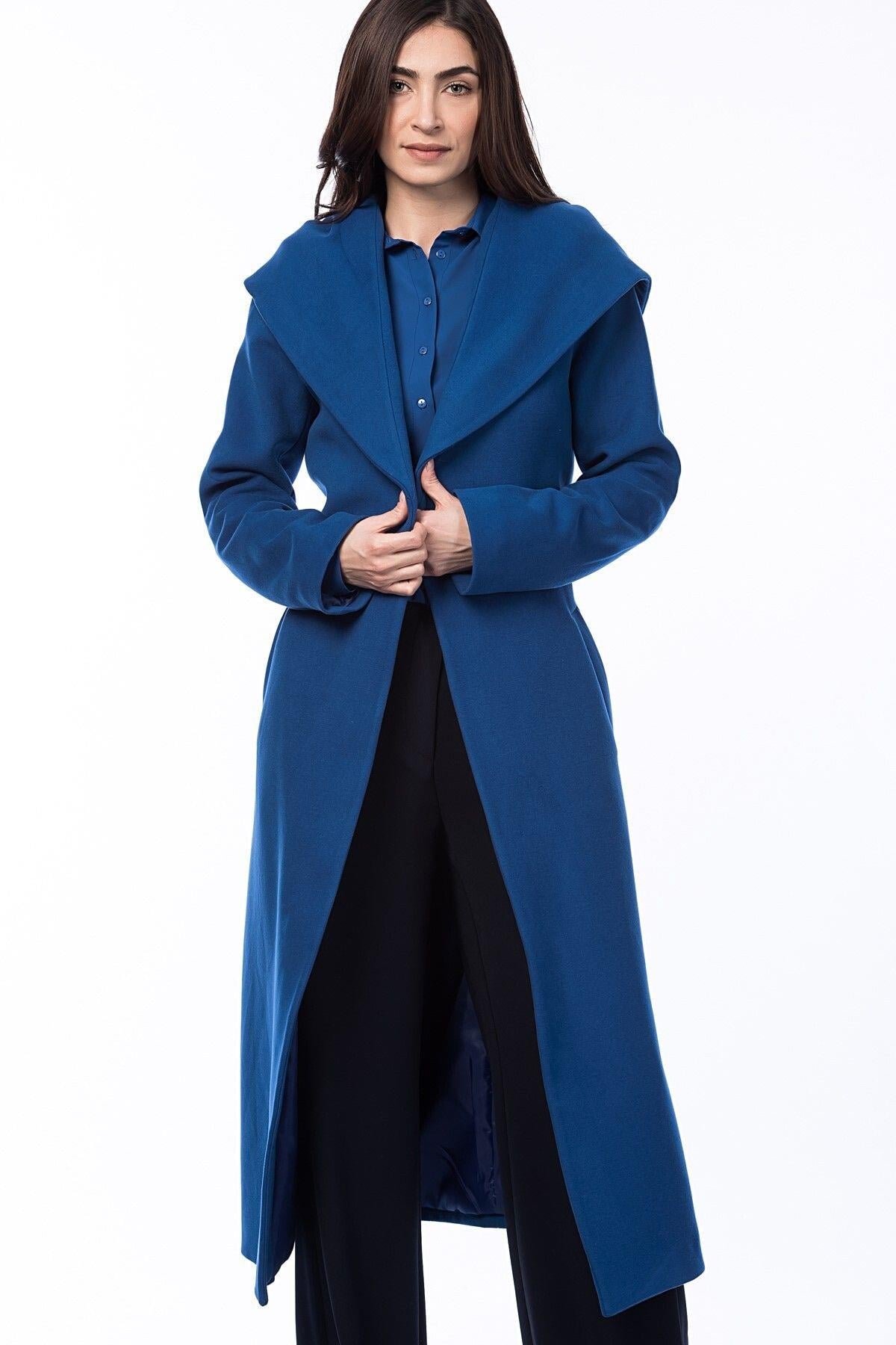 Wholesale Women's Royal Blue Coat