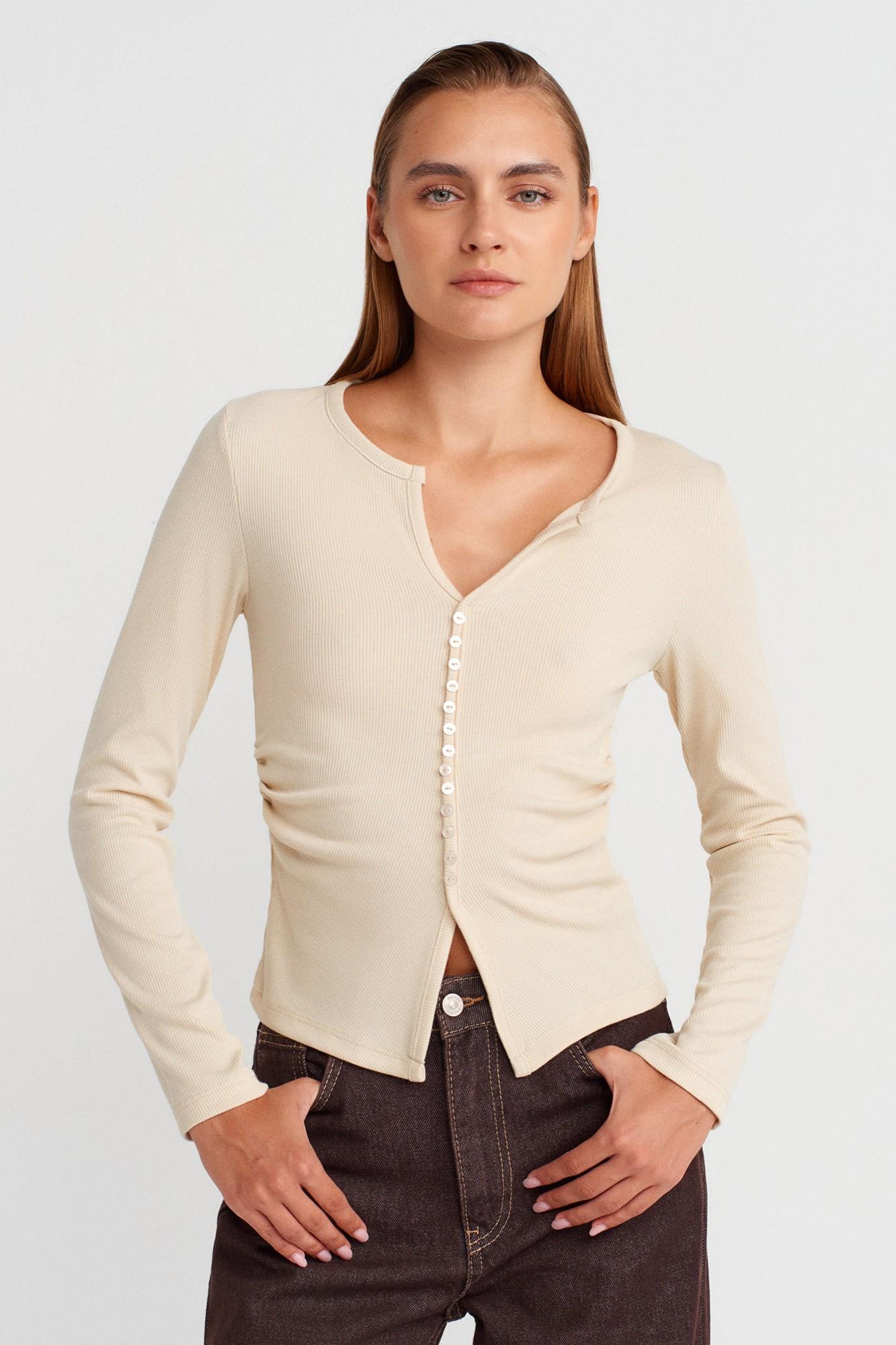 Wholesale Women's Stone Button Detailed Gathered Top 0431W26-31548