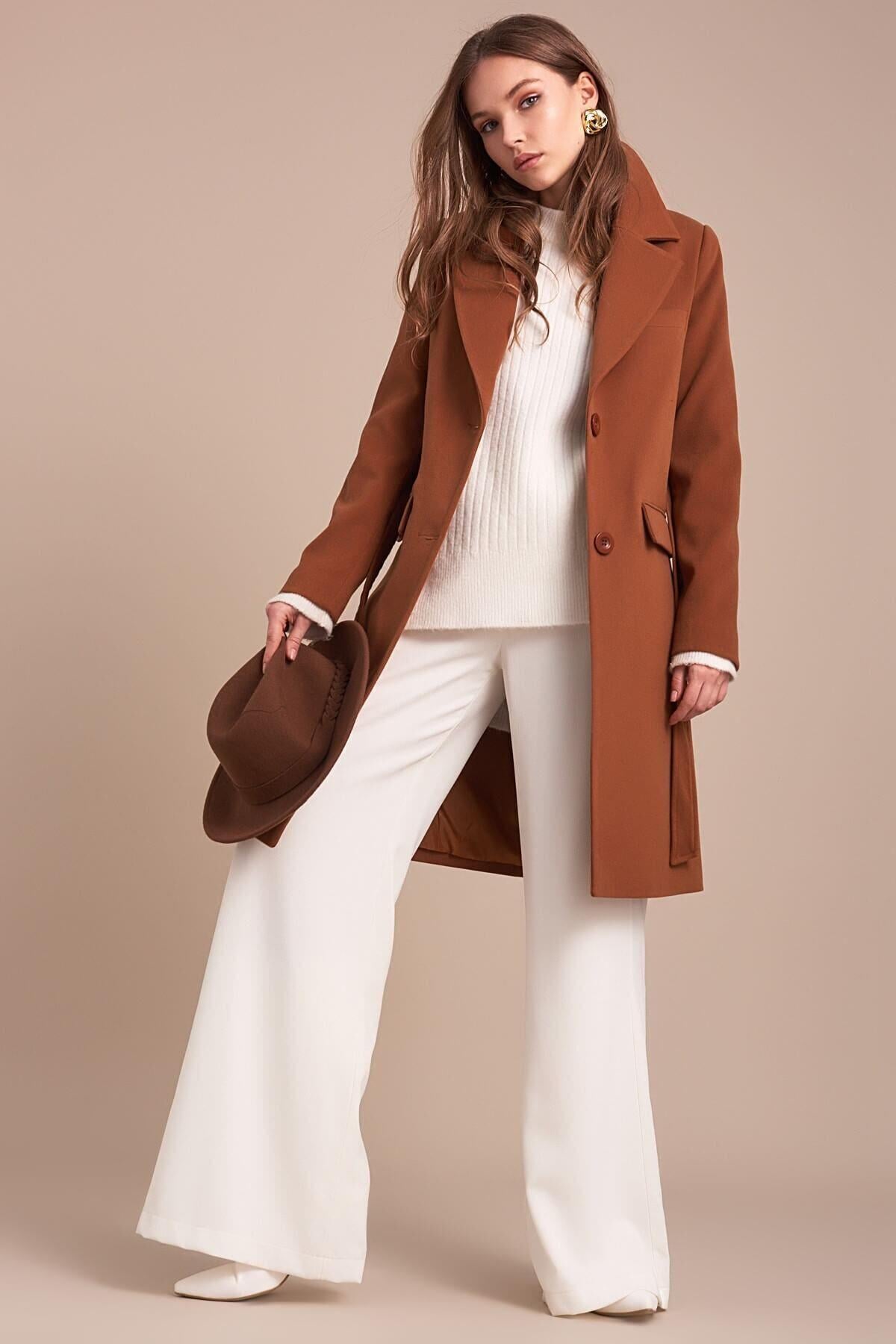 Wholesale Women's Tan Buttoned Tied Short Coat