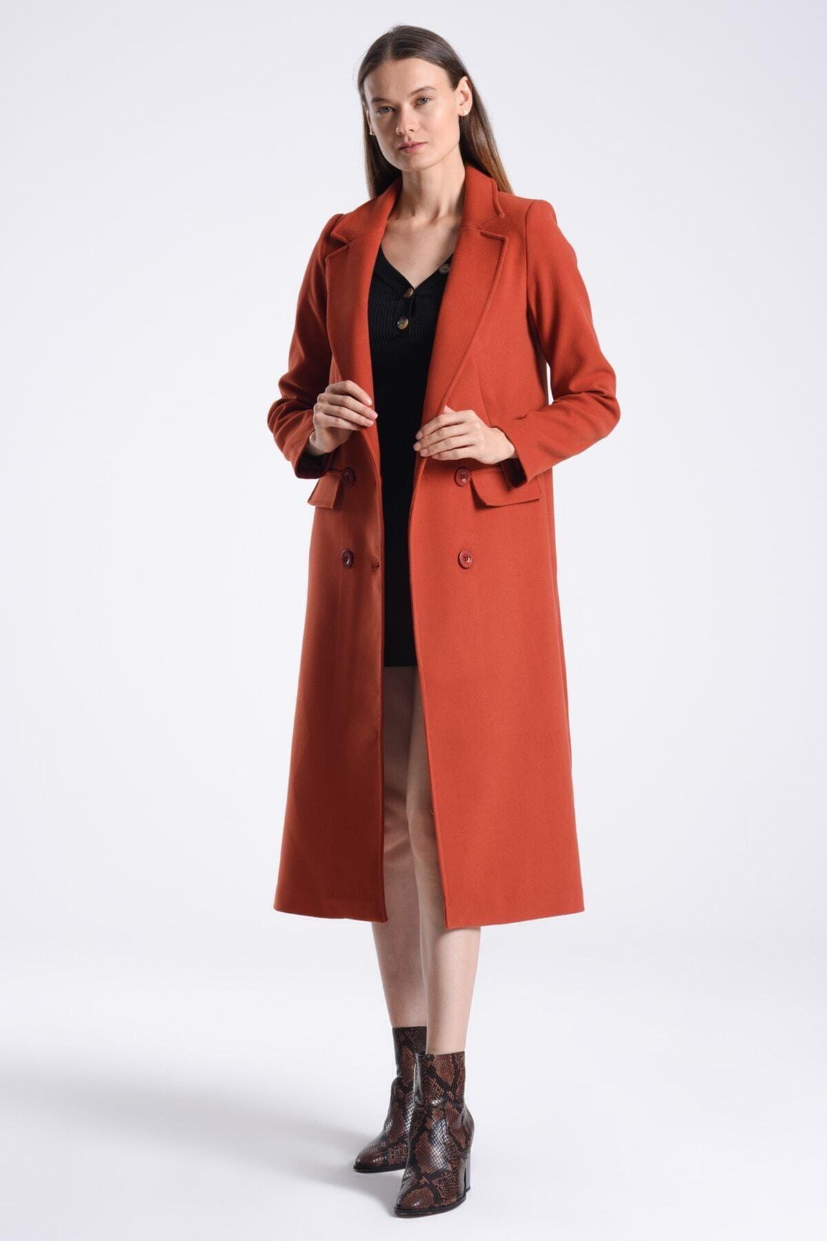 Wholesale Women's Terracotta Coat