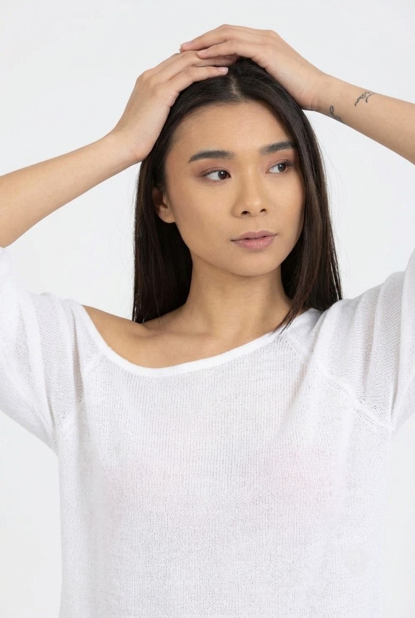 Wholesale Women's White Boat-Neck Mercerized Knit Sweater with Raglan Sleeves 0037-3322