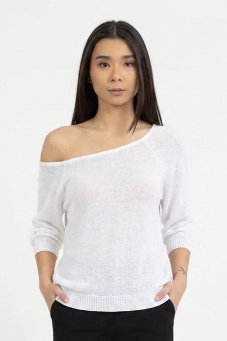 Wholesale Women's White Boat-Neck Mercerized Knit Sweater with Raglan Sleeves 0037-3322