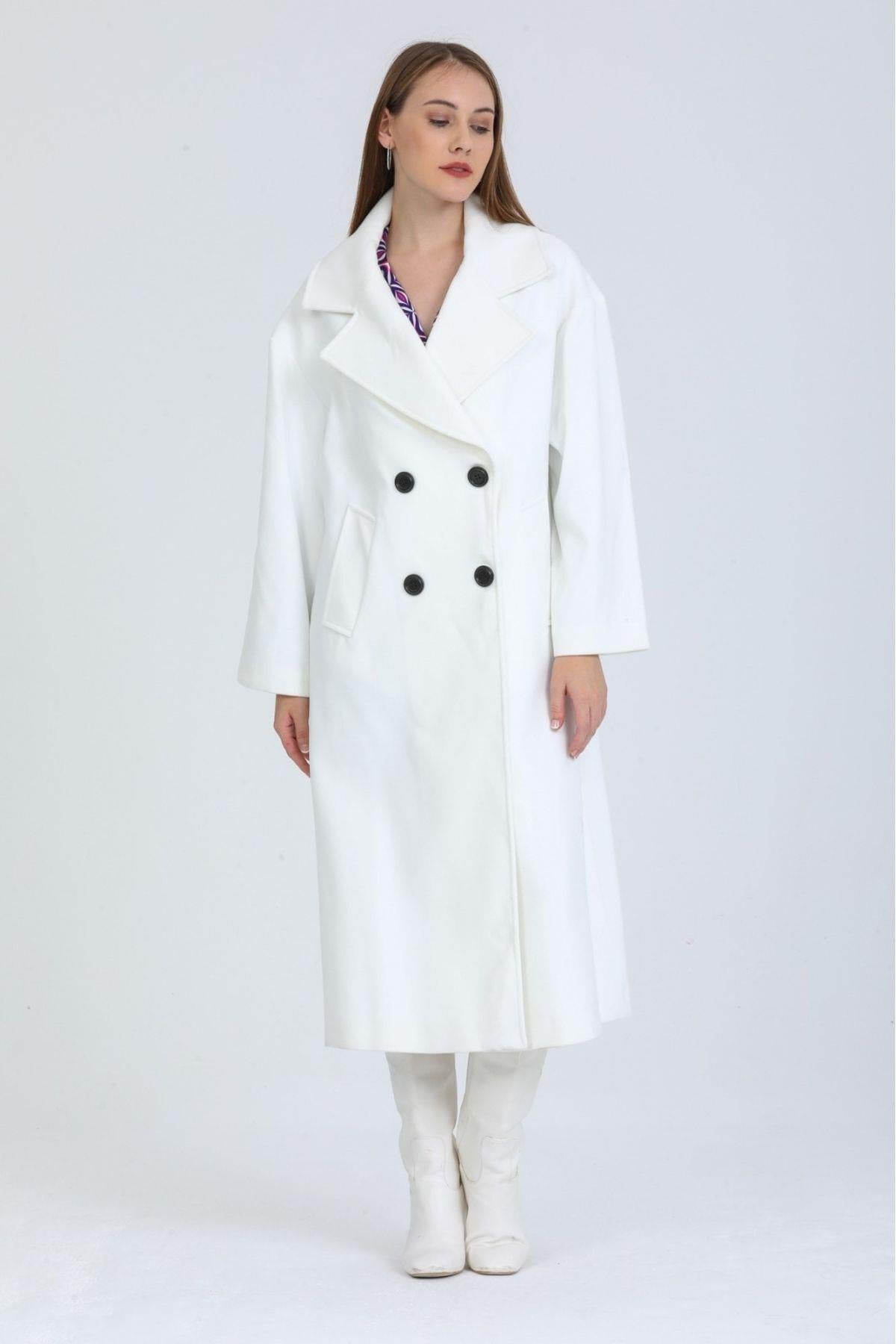 Wholesale Women's White Long Black Buttoned Wool Lined Coat