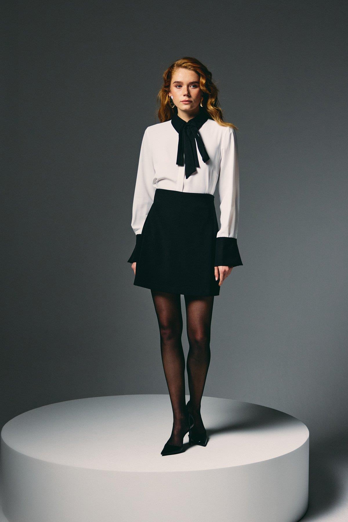 Wholesale Women's White Shirt with Black Collar and Cuffs 0033-1959-2585