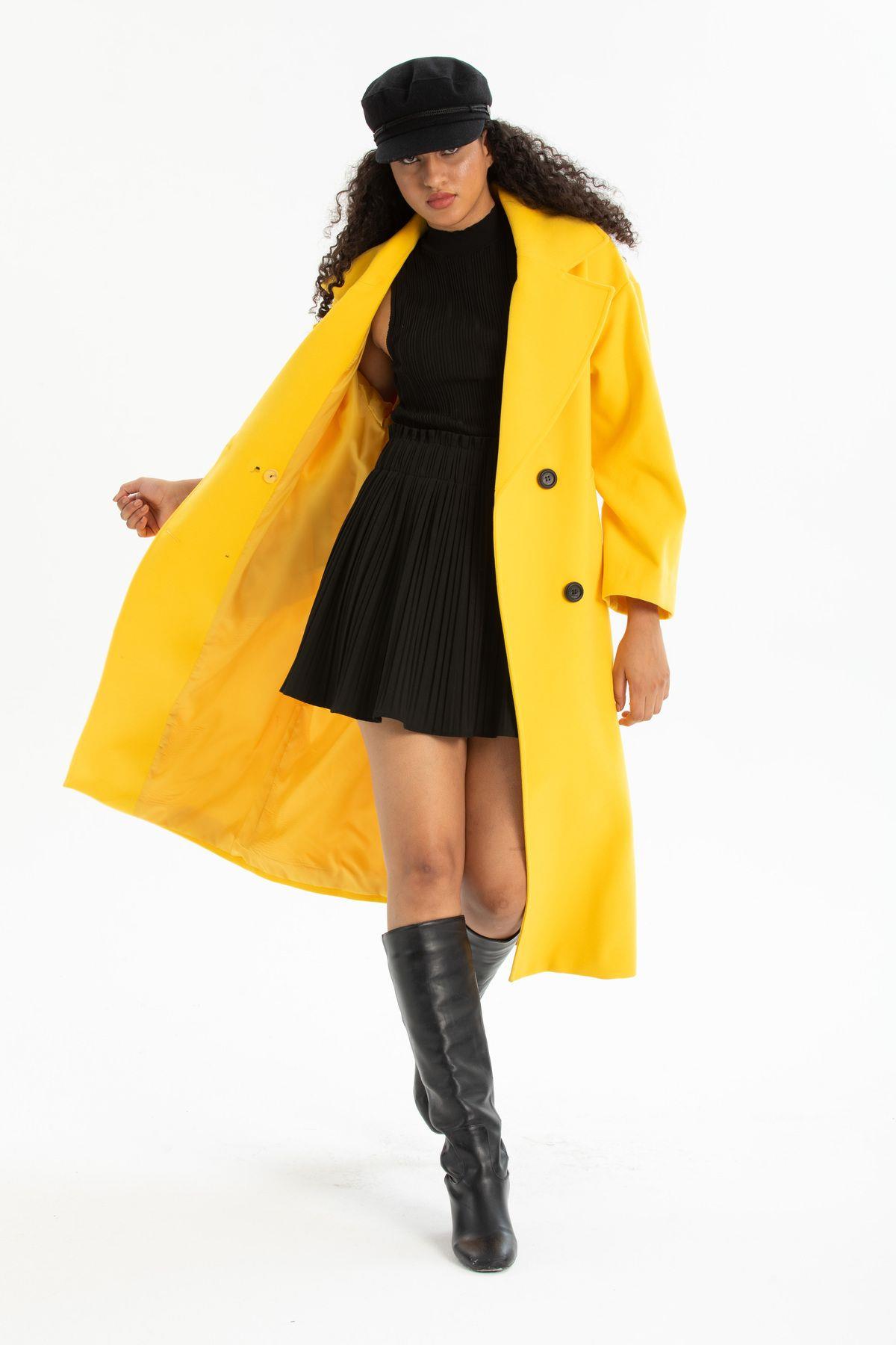Wholesale Women's Yellow Buttoned Oversized Buttoned Coat