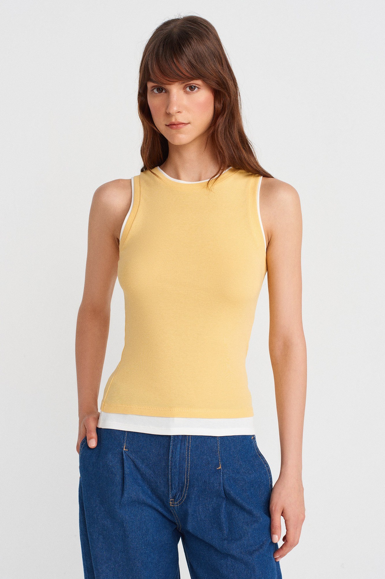 Wholesale Women's Yellow Double-Look Tank Top 0431-21086