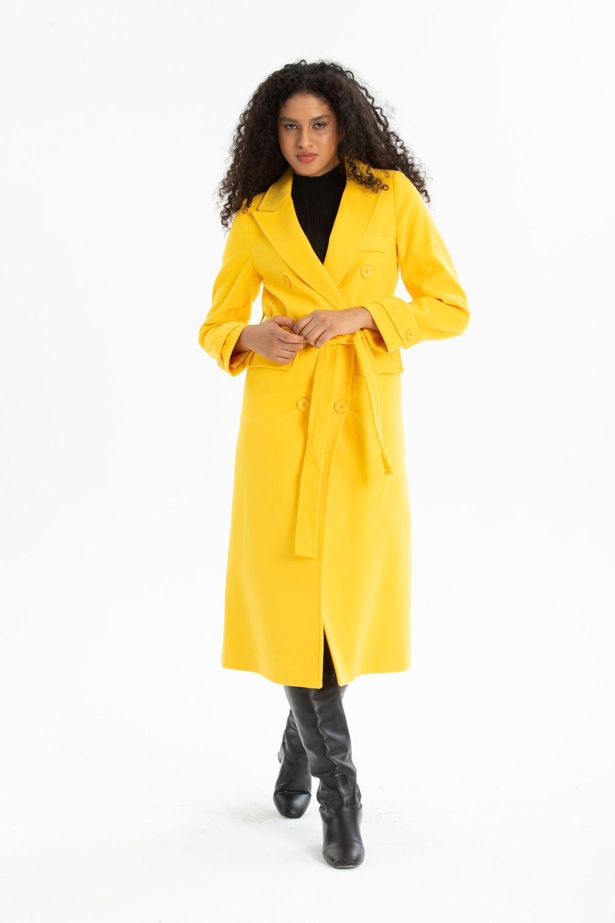 Wholesale Women's Yellow Wool Belted Notched Collar Lined Coat