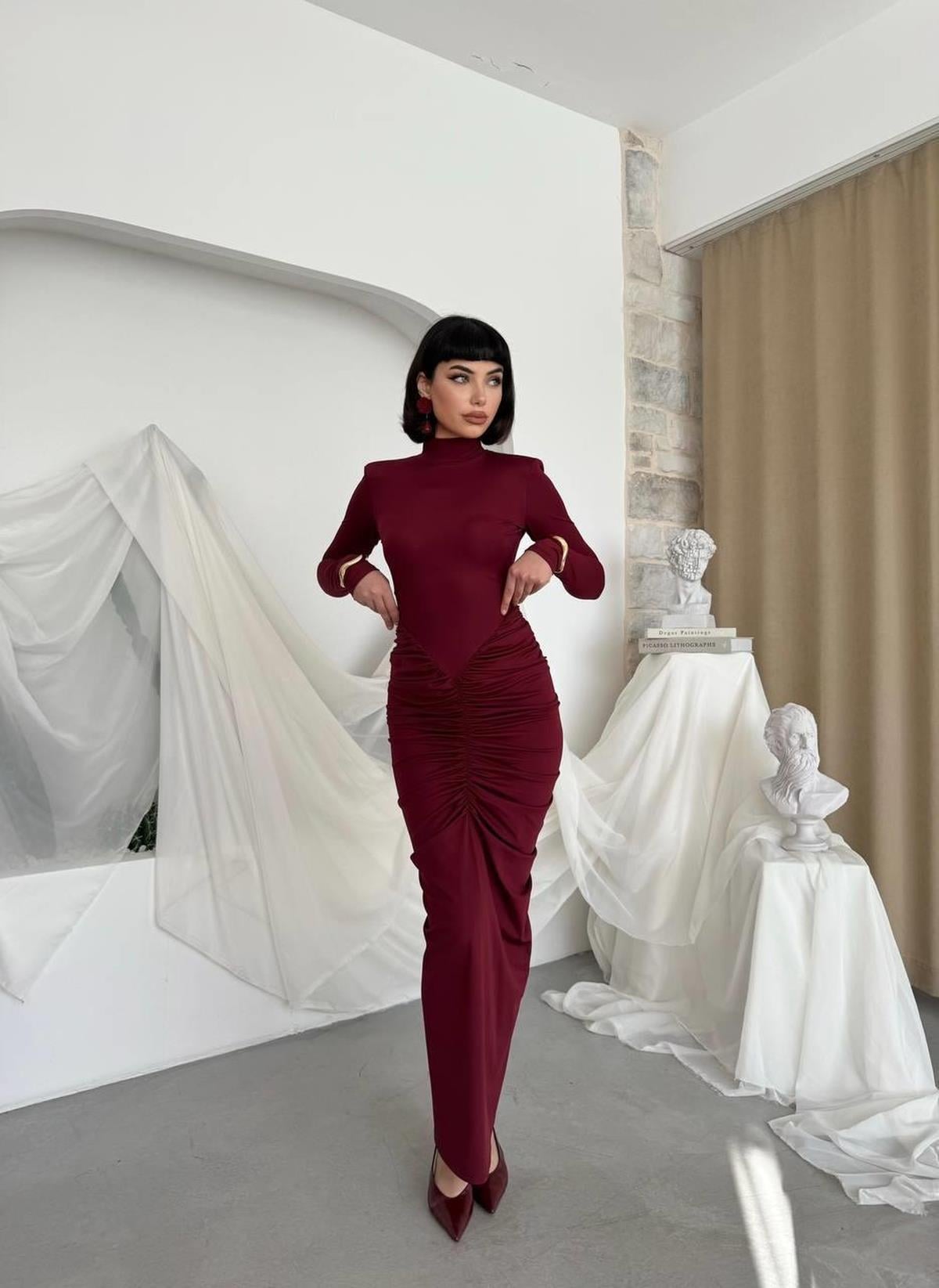 Wino Backless Dress