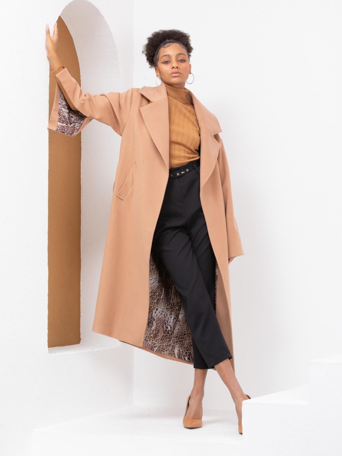 Women coat with belt wholesale Beige color 669368