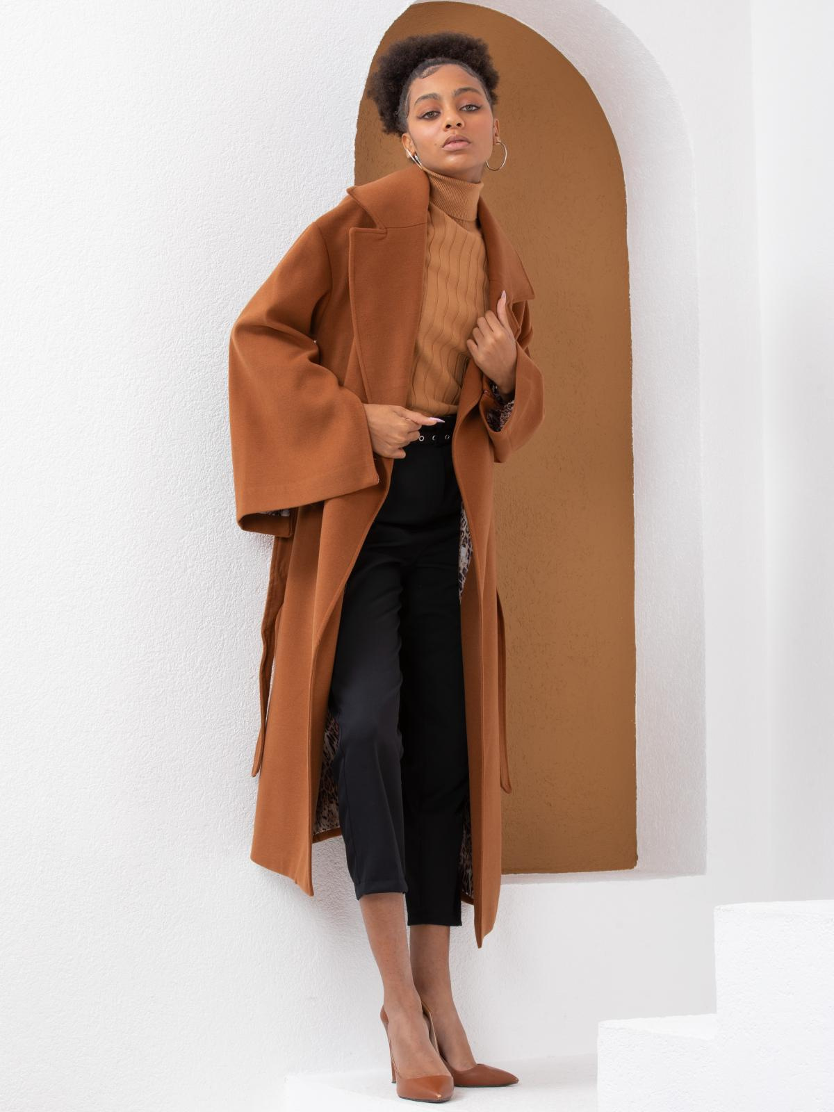 Women coat with belt wholesale Camel color 669370