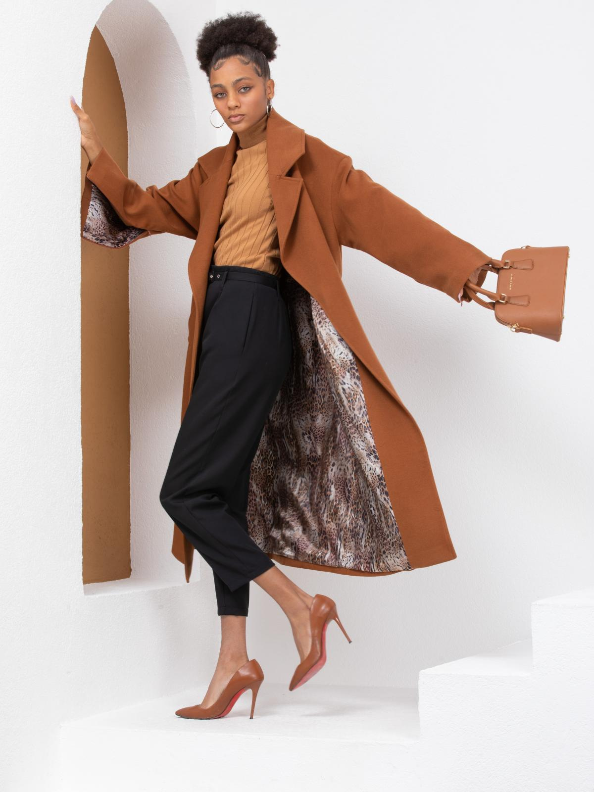 Women coat with belt wholesale Camel color 669370
